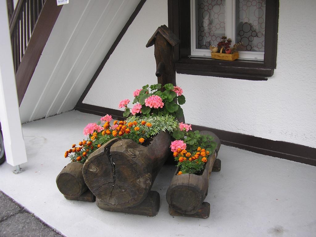Hotel Restaurant Roessli Uetendorf Екстер'єр фото